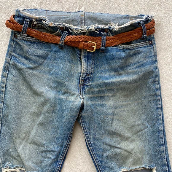 Like new Karen Zambos Vintage Couture Recycled Levi’s & Linea Pelle leather belt - Picture 3 of 16